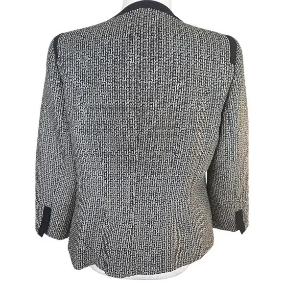 Womens blazer size 10 misses M medium gray suit coat lined Kasper black trim - Picture 10 of 10